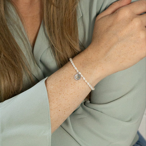 Stardust Pearl Bracelet