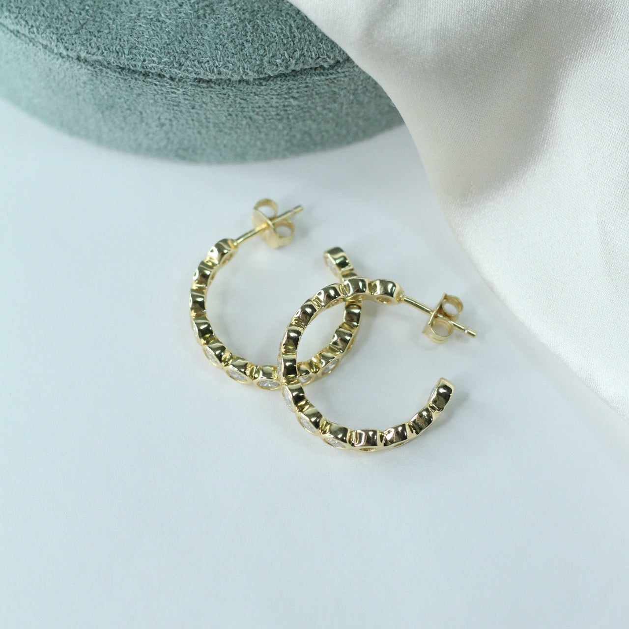 Chloe Hoops 2.0