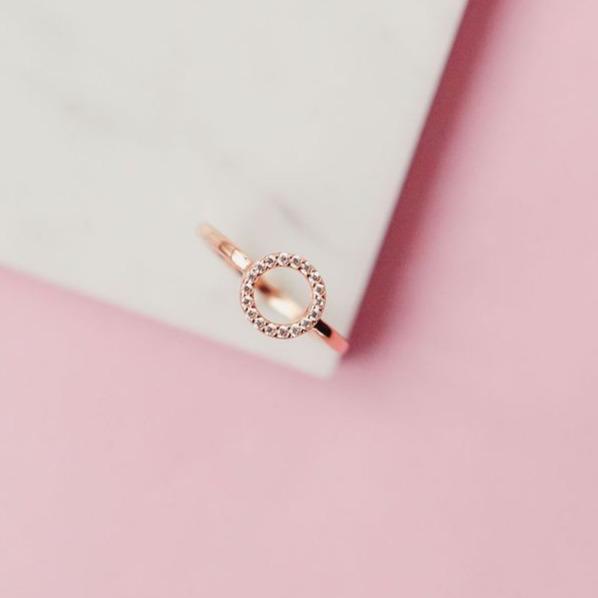 Slim Circle Ring Rings Chloe + Lois Rose Gold 6