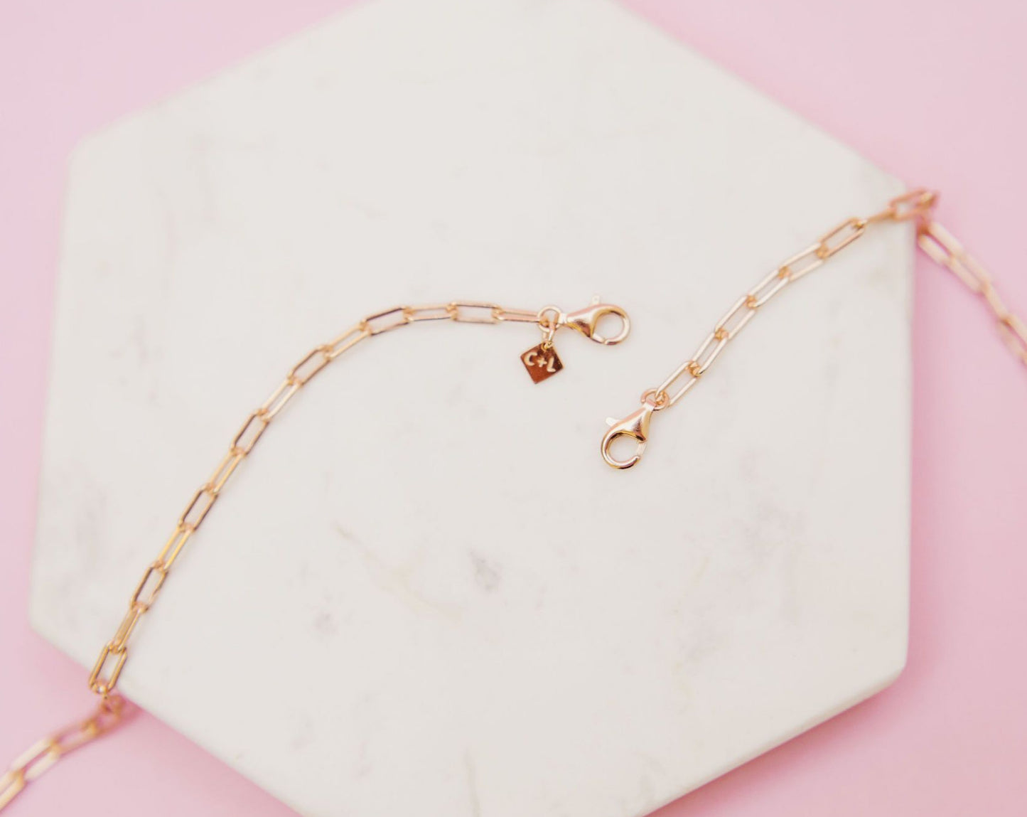 Glitter Link Necklace