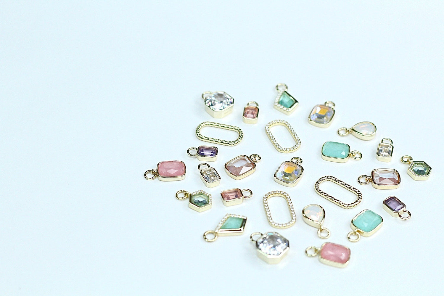 HOOP CHARMS