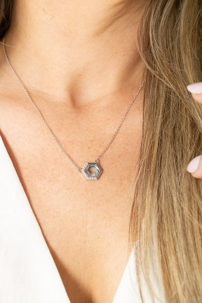 Stardust Necklace in Aquamarine