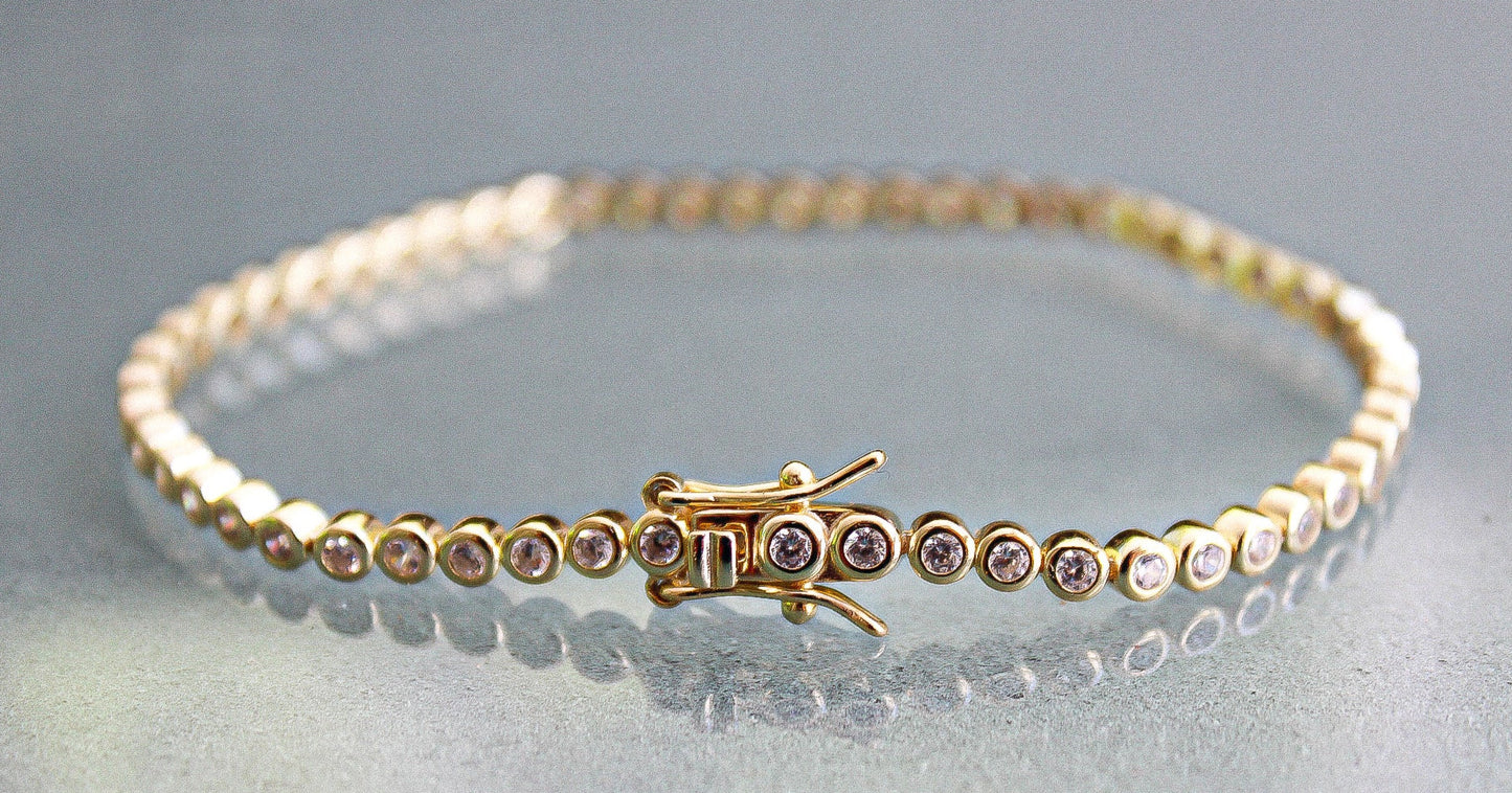 CHLOE + LOIS CHLOE TENNIS BRACELET IN 14K GOLD WITH WHITE CZ