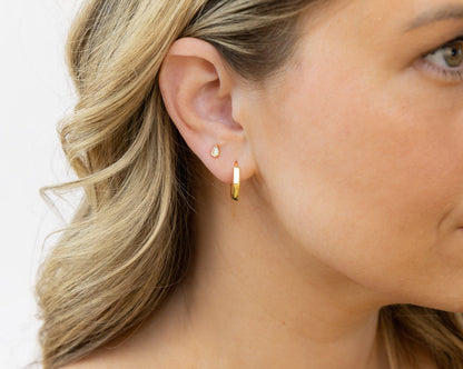 Chloe + Lois Hexagon Geometric Shape Hoop Earrings in 14k Gold