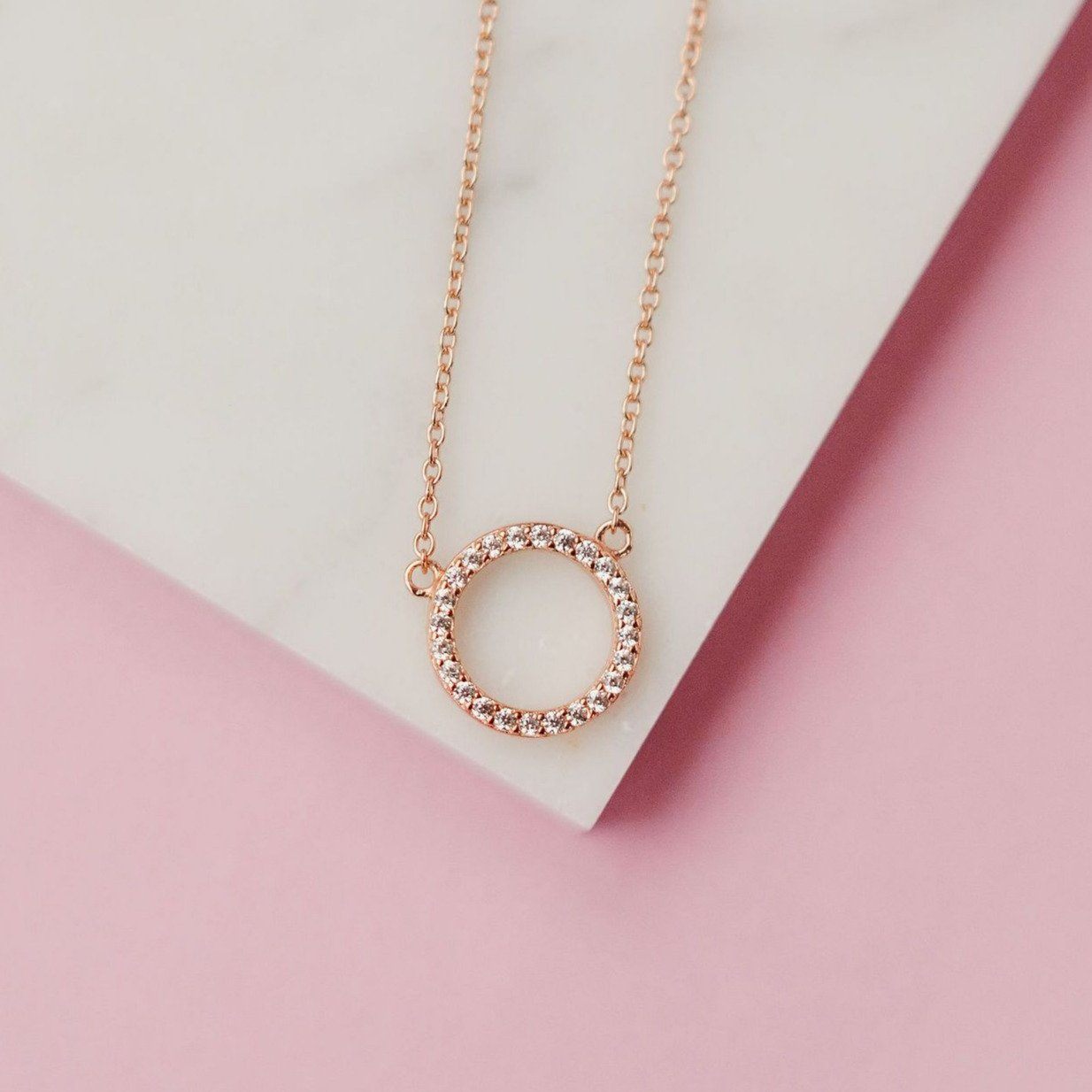 Slim Circle Necklace Necklaces Chloe + Lois 