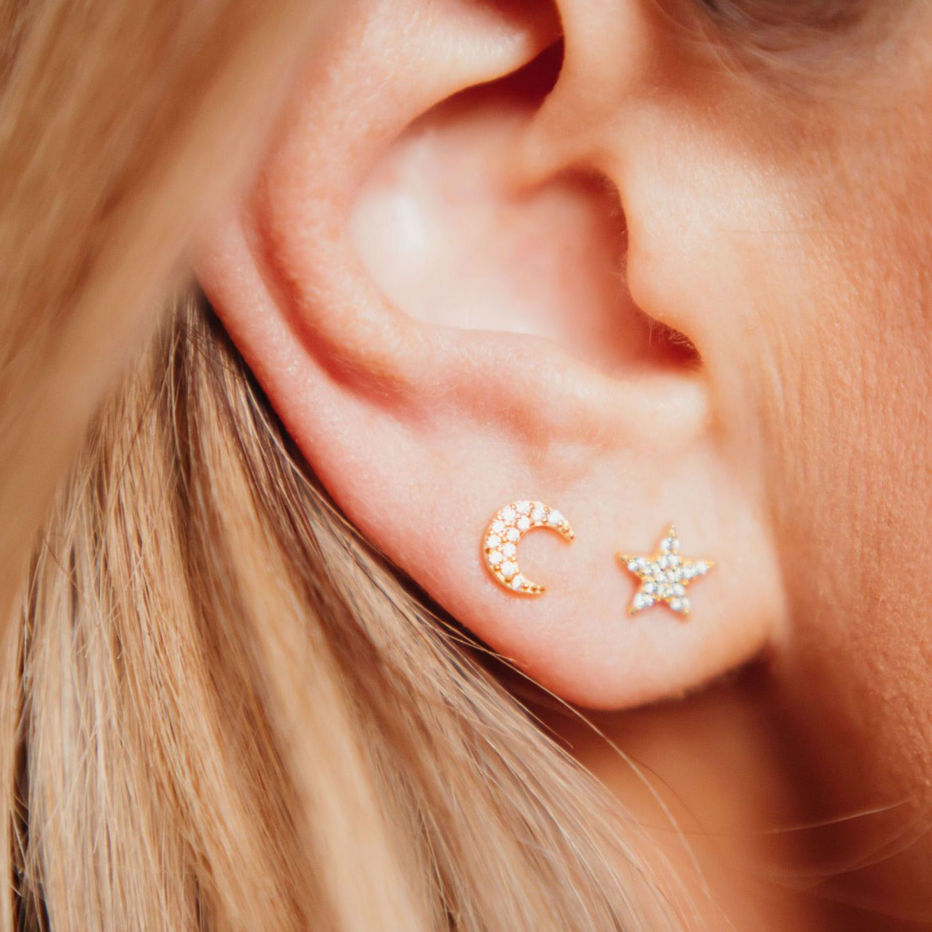 Tiny Star and Moon Earrings / Dainty Gold Star Moon Earring / Delicate Gold Star & Moon Studs / Gold Star Diamond Moon / store Minimalist Jewelry