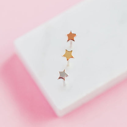 CHLOE + LOIS Dainty Star Earrings