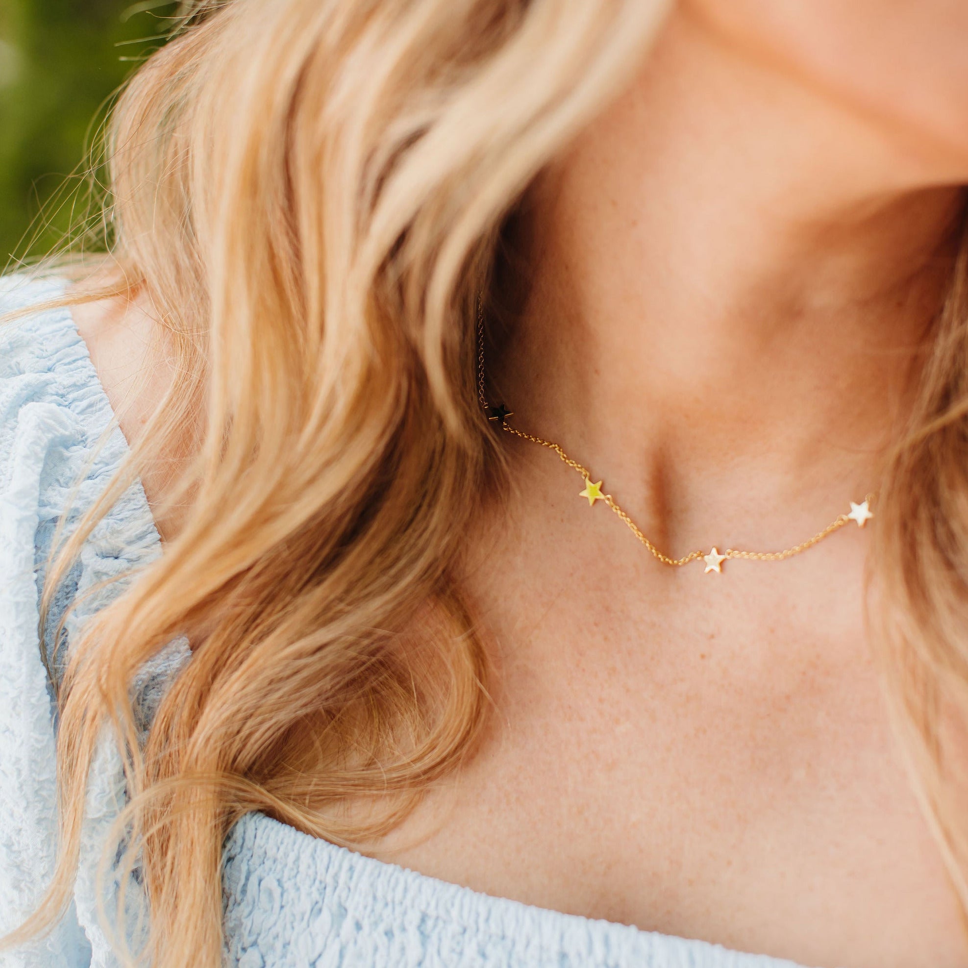 Gold star necklace on sale choker